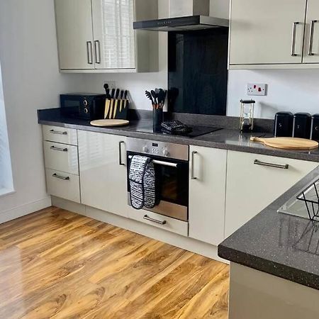 Luxury, Centrally Located 2 Bed Modern Apartment Great Yarmouth Luaran gambar