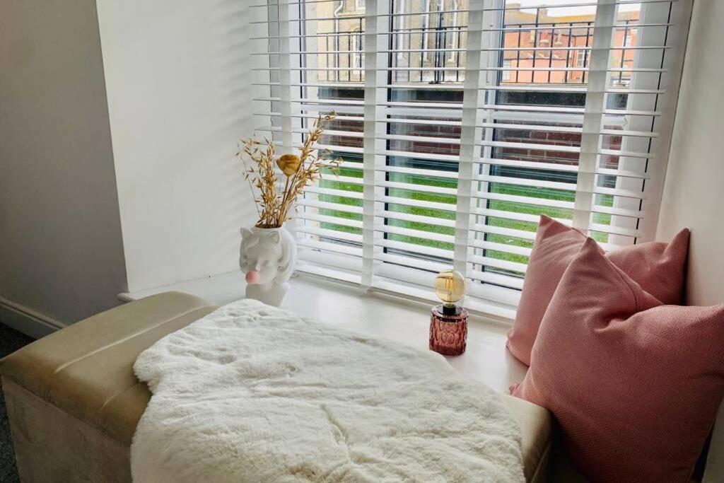 Luxury, Centrally Located 2 Bed Modern Apartment Great Yarmouth Luaran gambar